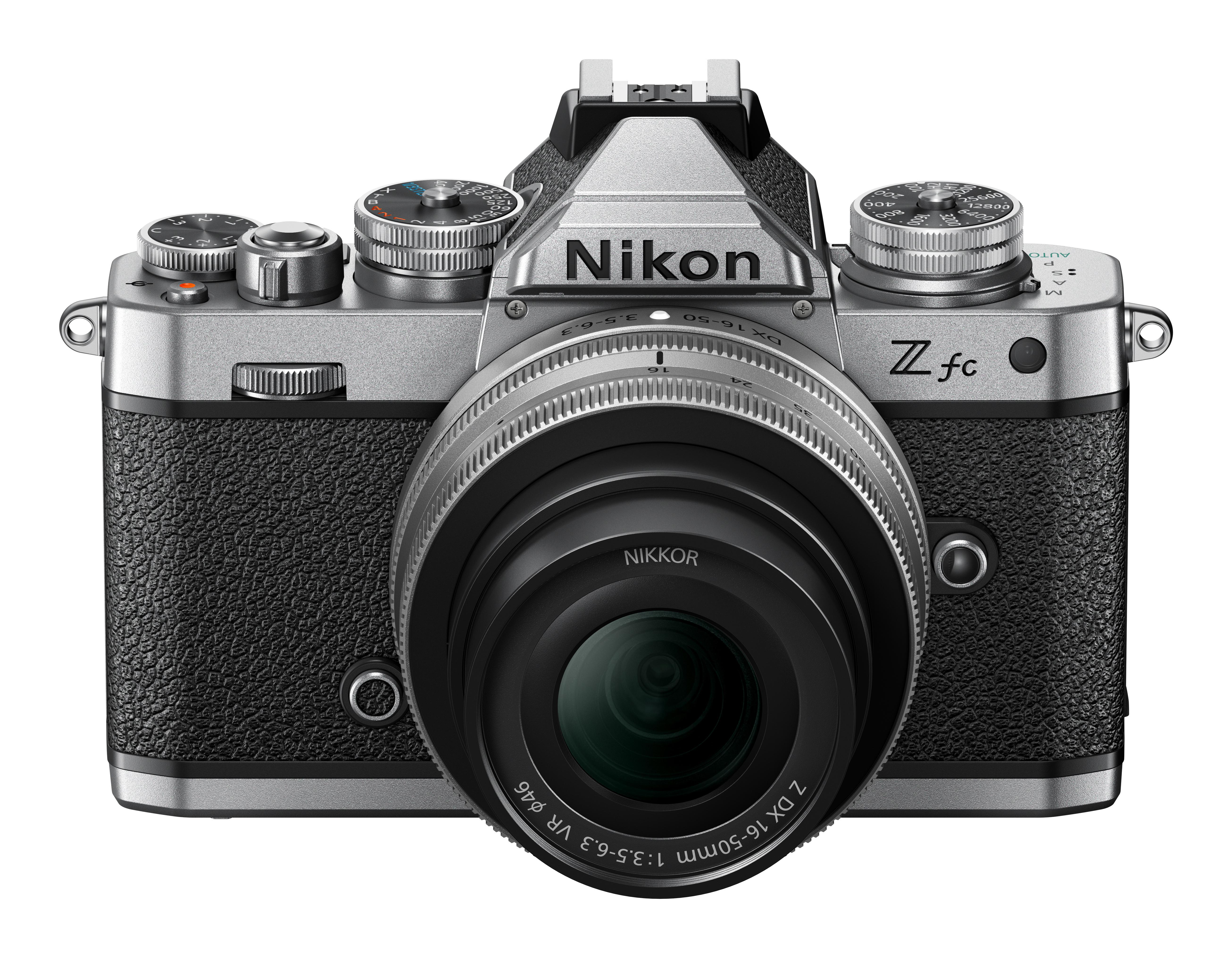 NIKON Z fc VLogger Kit Systemkamera mit Objektiv 16-50 mm, 7,5 cm Display Touchscreen, WLAN