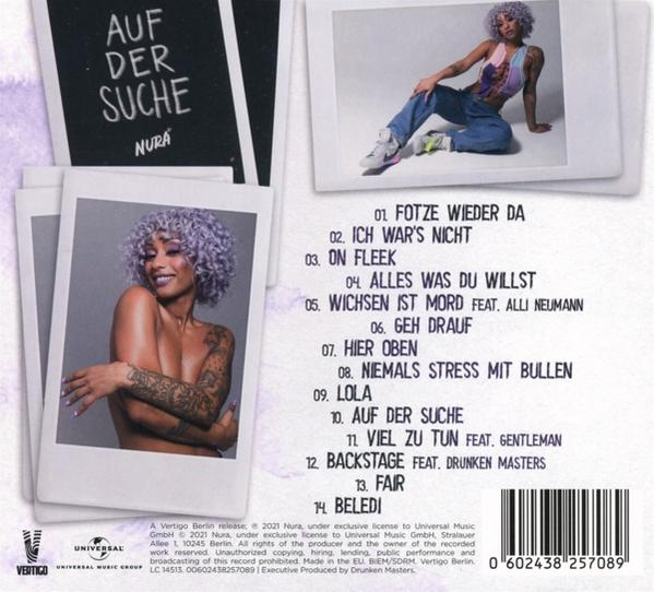 Albumcover mit Fotos einer Frau in verschiedenen Posen und einer Titelliste.