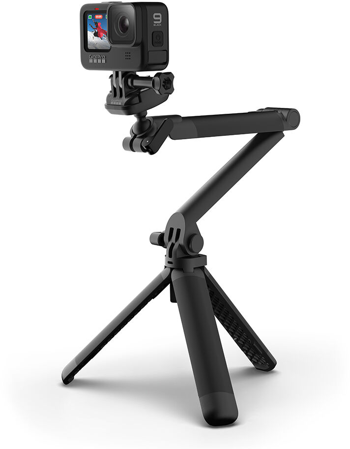Schwarze GoPro-Kamera auf einem Stativ. Schwarzer Arm ausgezogen. Weißer Hintergrund.