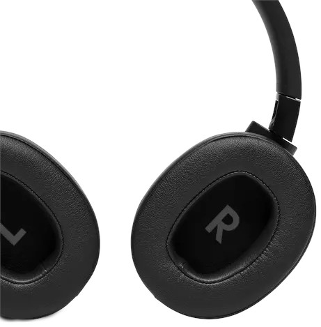 Casque noir, écouteurs avec marquages L et R, fond blanc.