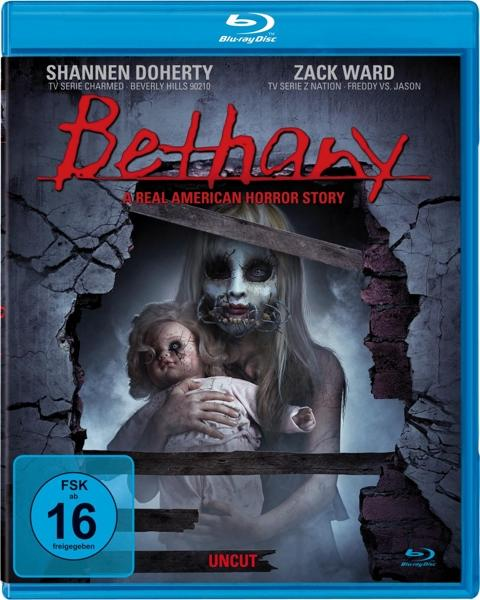 Bethany Blu-ray Cover: Gruselige Frau hält Puppe, FSK 16.
