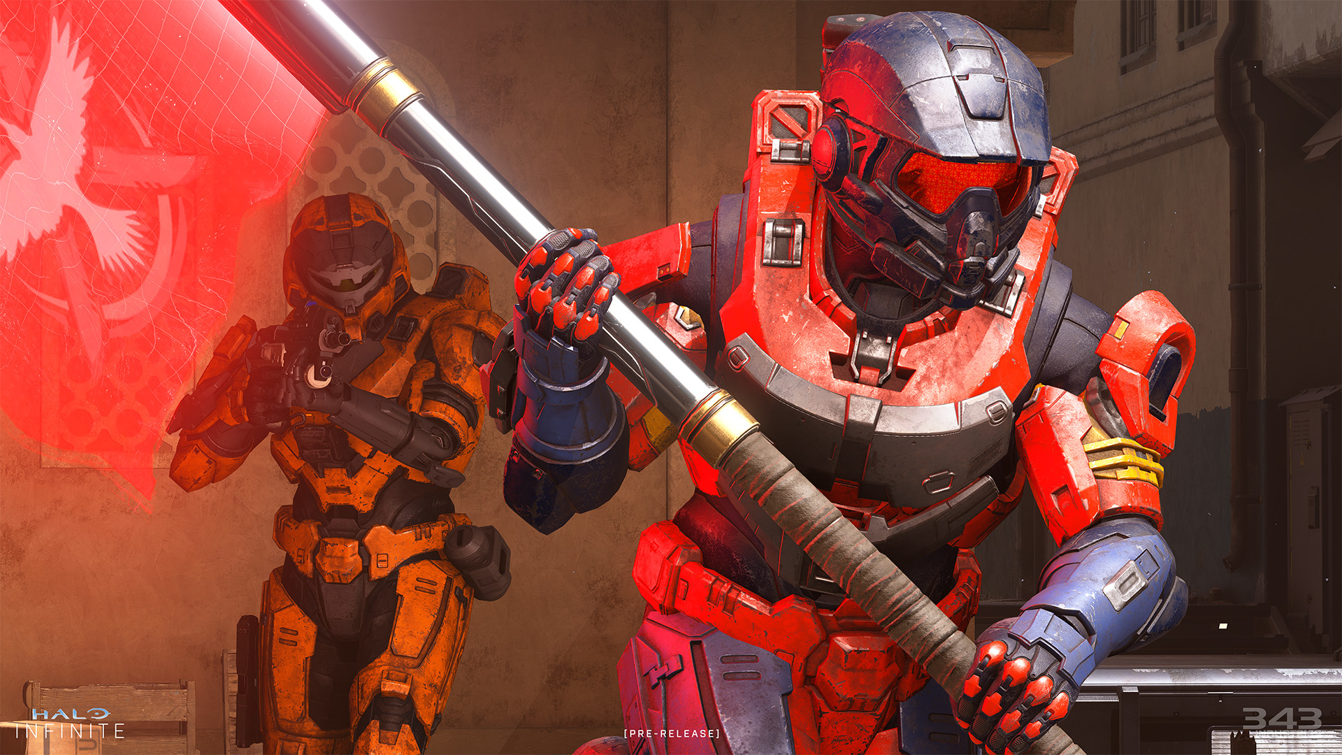Deux soldats en armure futuriste tenant un drapeau dans une scène du jeu Halo Infinite.