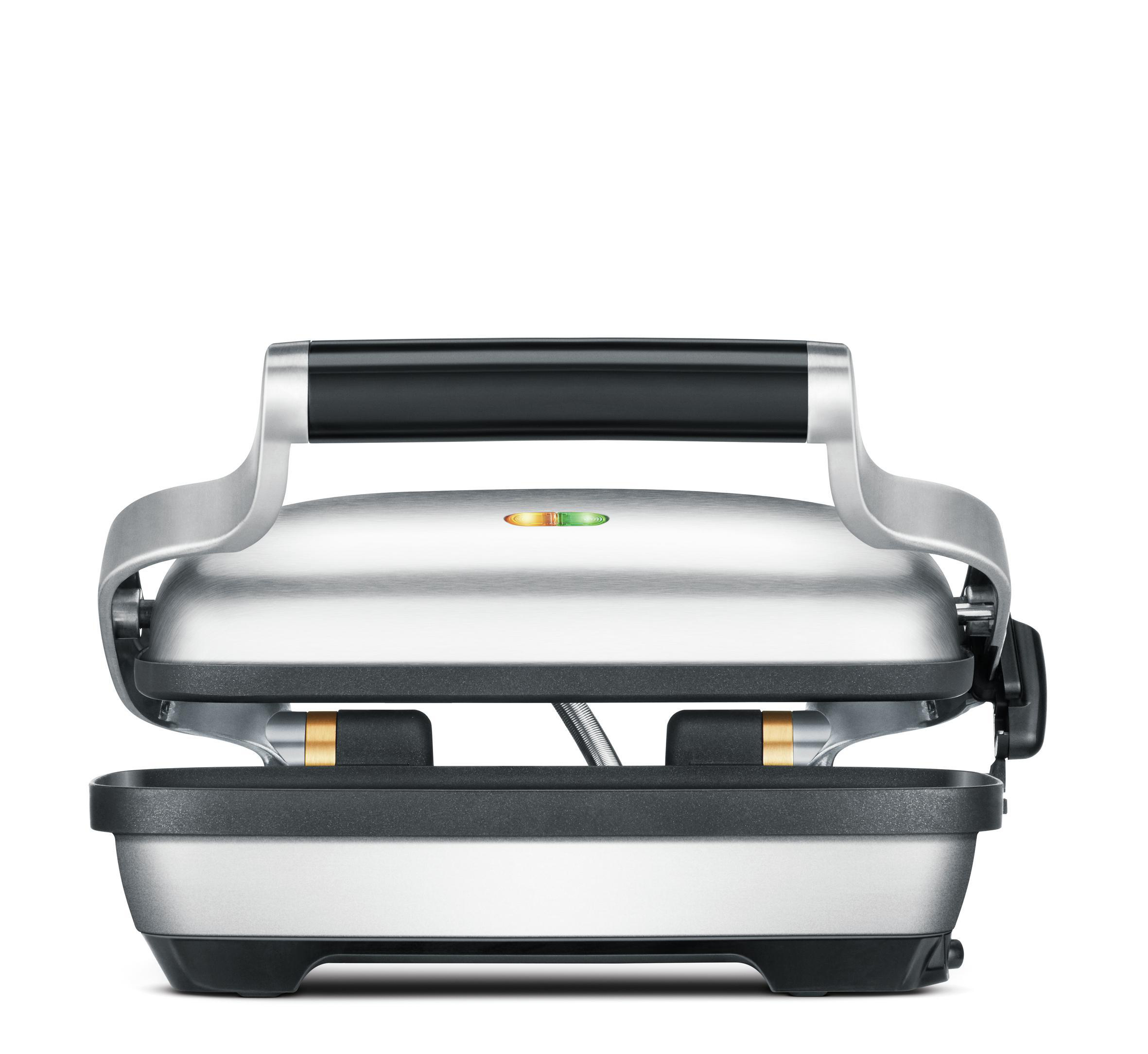 Silber-schwarze Panini-Presse, geöffnet, auf weißem Hintergrund.