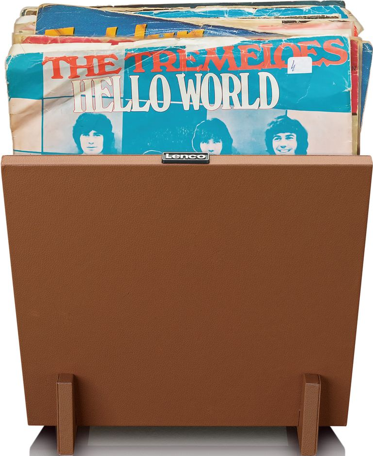 Brauner Schallplattenhalter mit Schallplatten und Albumcovern. Die Band ist 'The Tremeloes'.