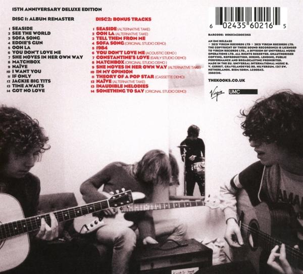 Albumcover der 15th Anniversary Deluxe Edition von The Kooks, mit Bandmitgliedern und Trackliste.