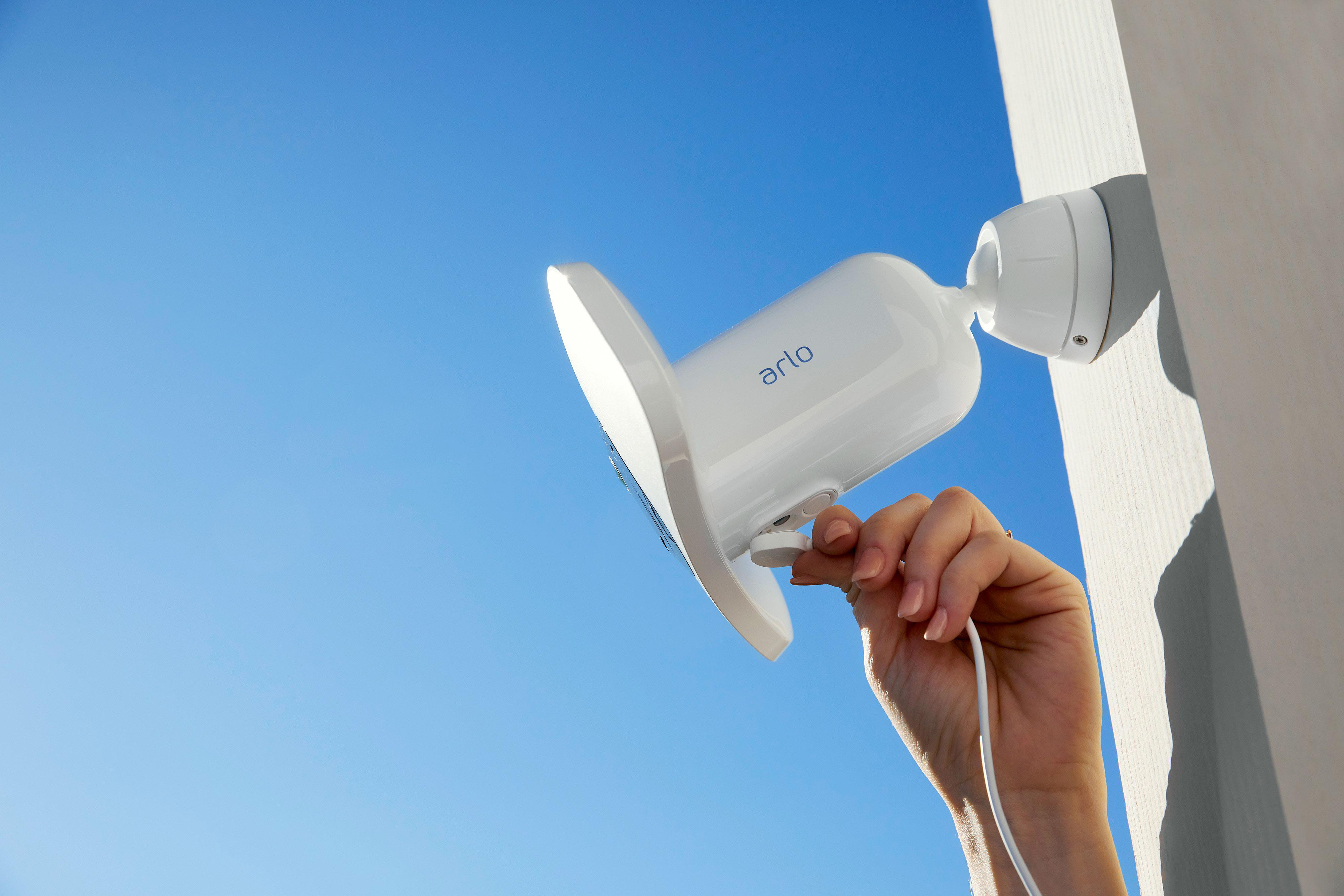 ARLO Pro3 Floodlight, Überwachungskamera