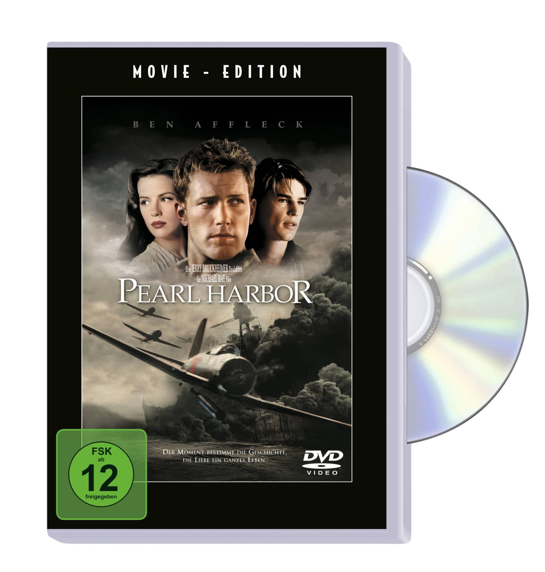 DVD-Hülle mit dem Film Pearl Harbor, mit Ben Affleck. Eine Disc ist teilweise aus der Hülle heraus.