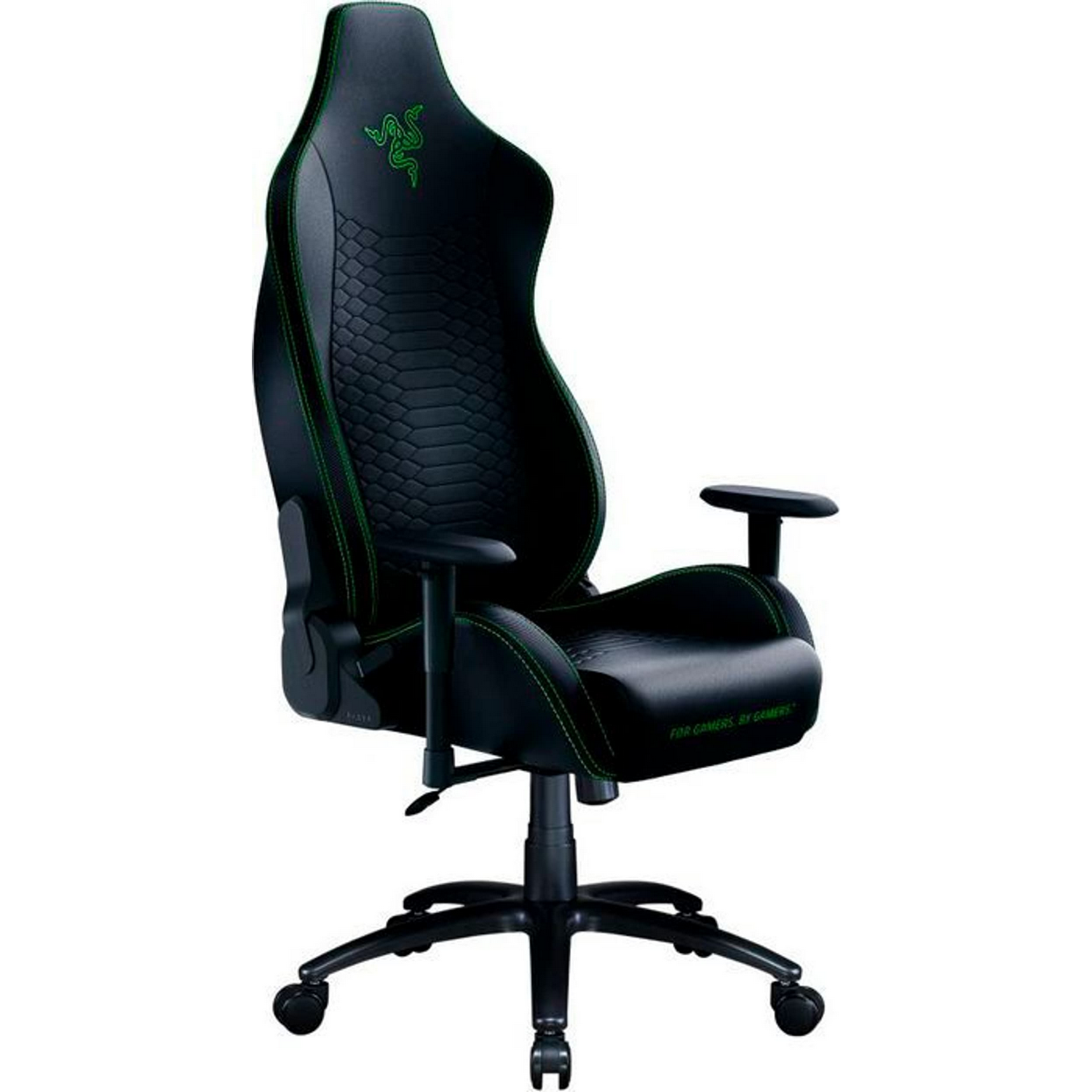 Silla gaming negra. Acentos verdes. Logotipo de Razer en el reposacabezas. Ruedas negras. Fondo blanco.