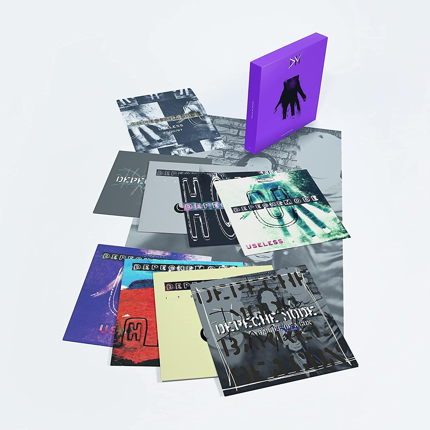 Depeche Mode zenei album borítók, lila dobozzal, fehér felületen.