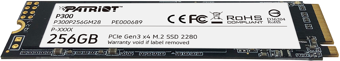 Egy Patriot 256 GB-os SSD meghajtó feliratokkal és jelölésekkel fehér háttérben.