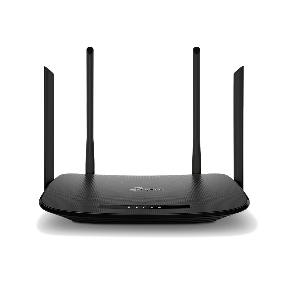 Dört antenli siyah TP-Link yönlendirici. Yönlendirici beyaz bir yüzeyde.