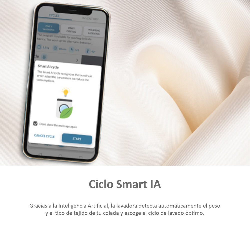 Un teléfono muestra la configuración de la lavadora, con texto e iconos. Un tejido blanco en el fondo.