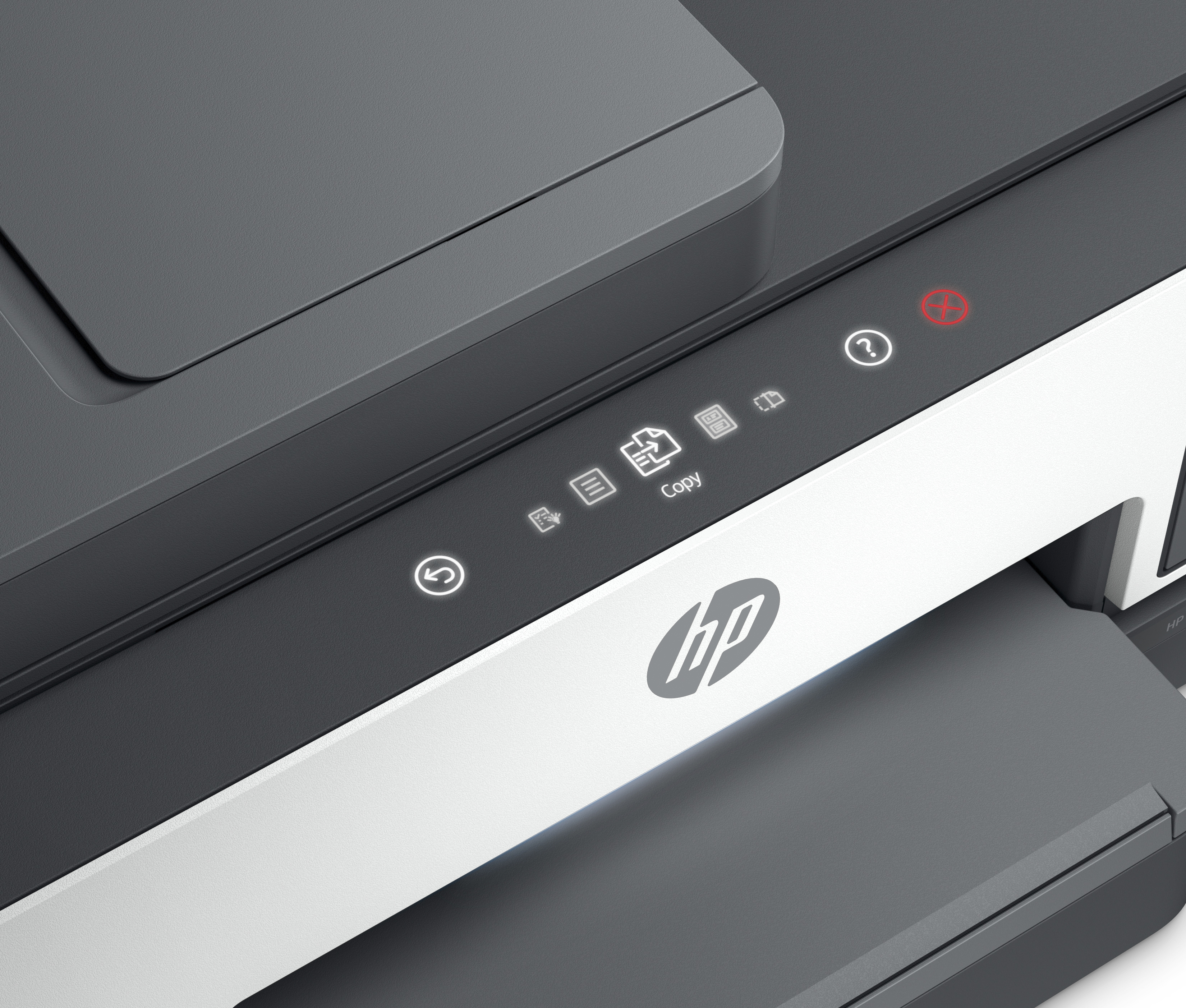 Close-up van een printer met aan/uit-knop, vraagteken en rood storingslampje. HP-logo zichtbaar.