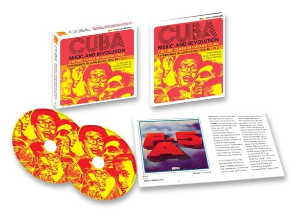 CD-Box-Set mit zwei CDs, Cover-Art und einem Booklet.
