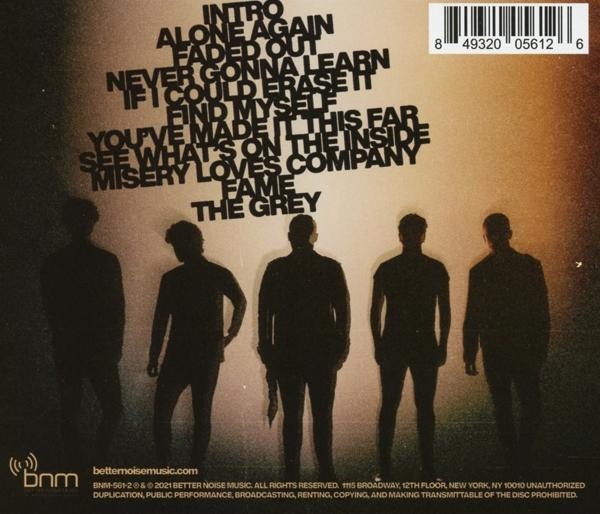 Rückseite eines Albums mit Silhouetten von Menschen vor einem gelb-schwarzen Hintergrund.