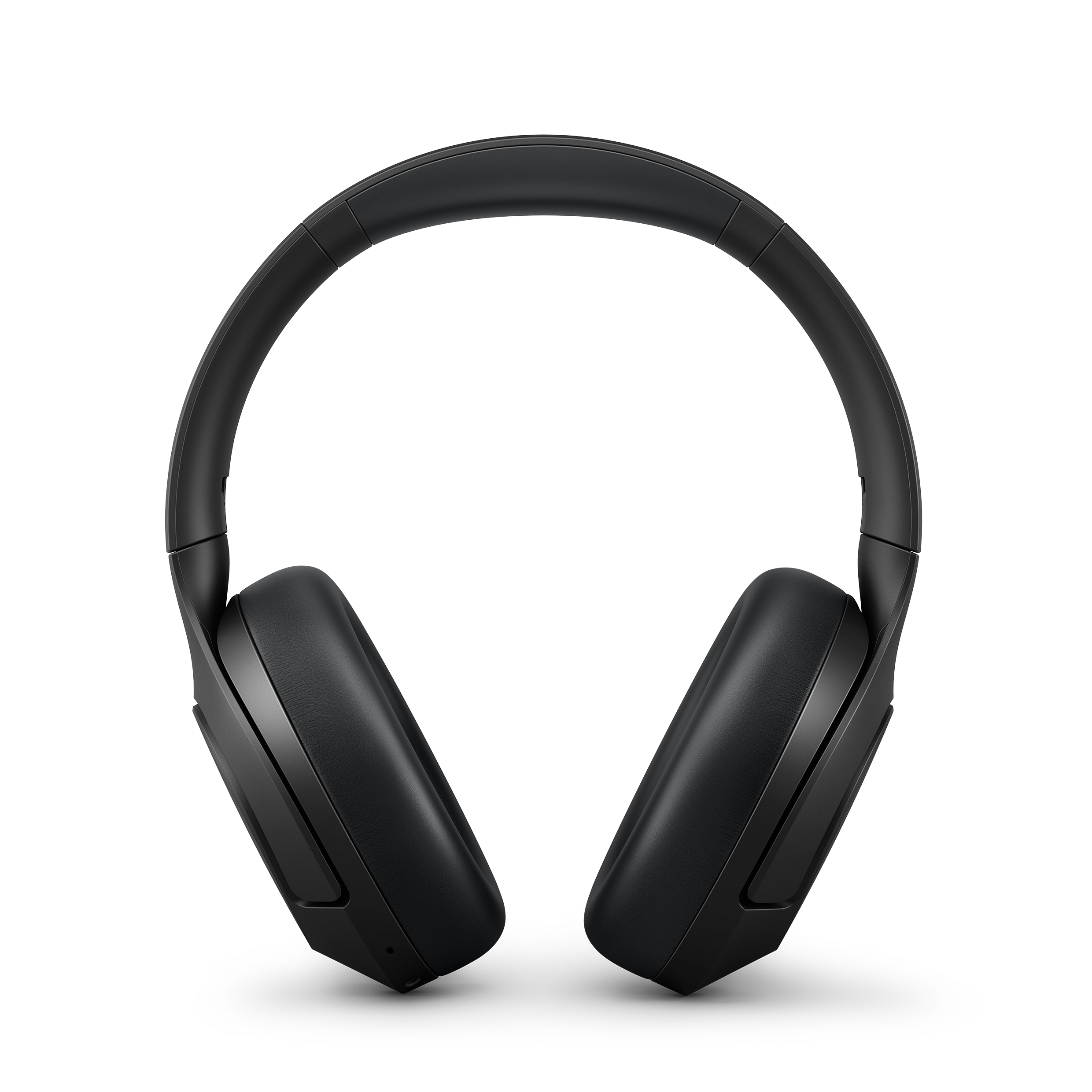 Schwarze Over-Ear-Kopfhörer auf weißem Untergrund.