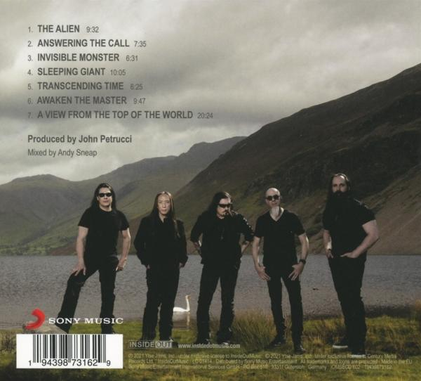 Album borító a zenekar tagjaival. A háttér egy tájat mutat tóval és hegyekkel.