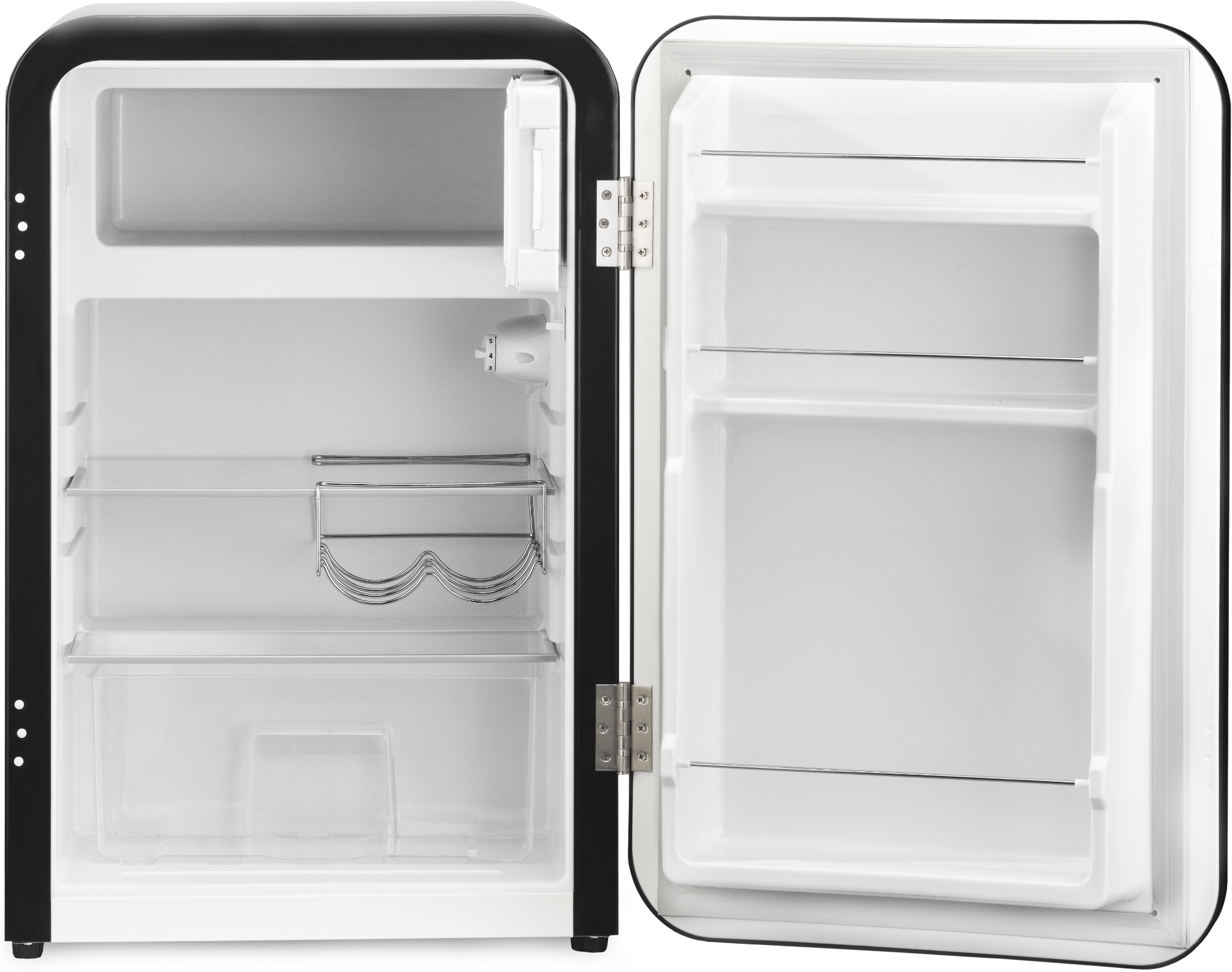 Ein offener schwarzer Kühlschrank mit Regalen, einem Weinregal und transparenten Behältern.