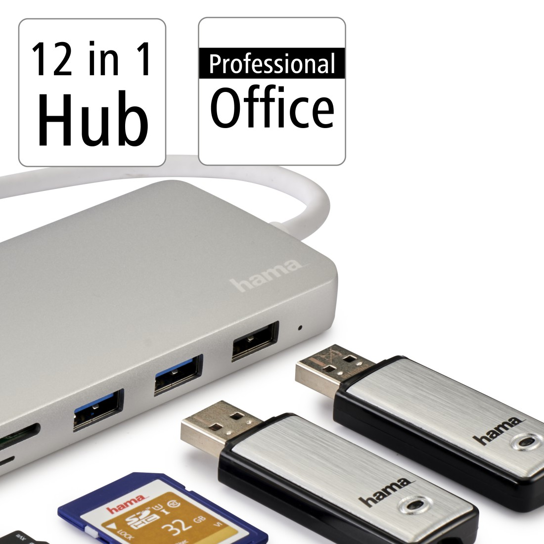 Silberner 12-in-1-Hub mit USB-Anschlüssen und Kartenleser. Inkl. USB-Sticks und SD-Karte.