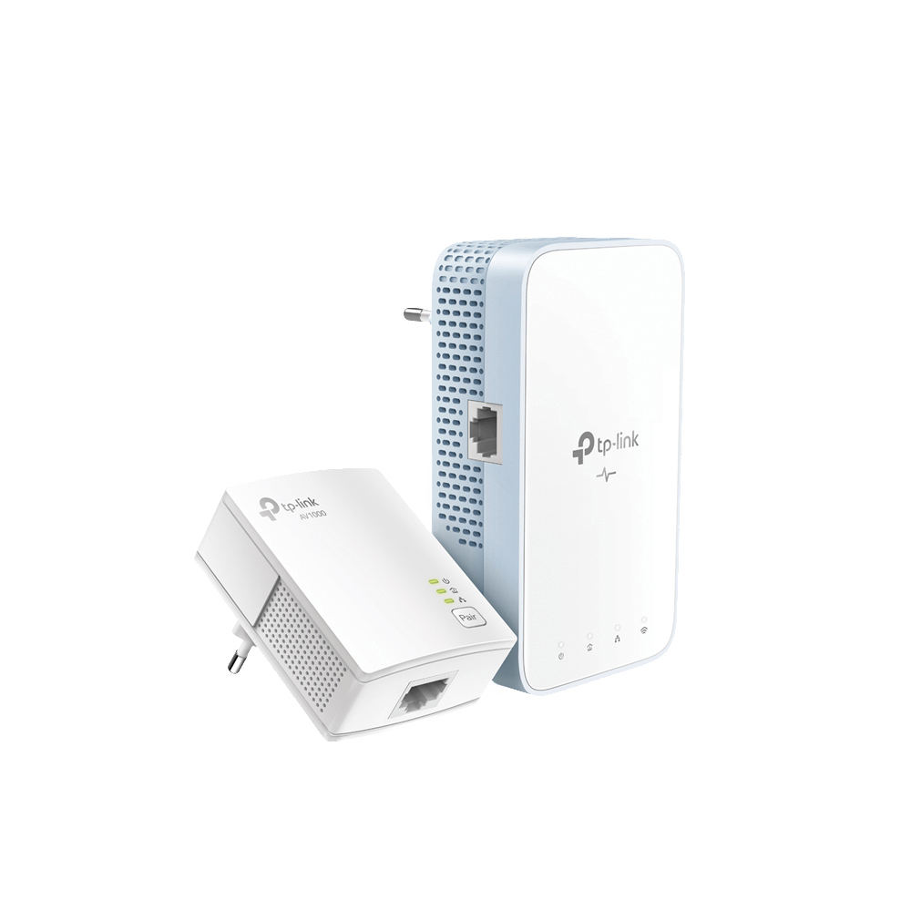 Zwei weiße TP-Link Powerline-Adapter. Einer eingesteckt, der andere geneigt.