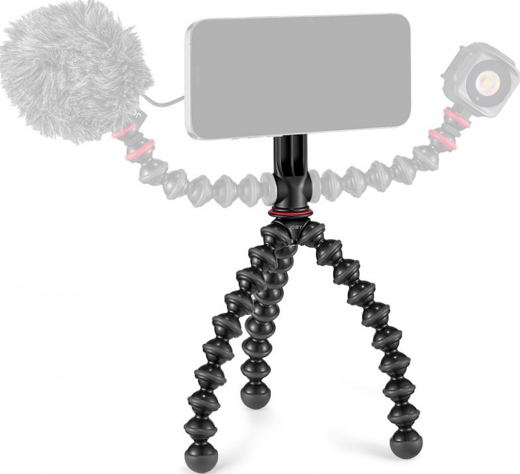 Un treppiede flessibile con smartphone e microfono collegati, pronto per la creazione di contenuti.