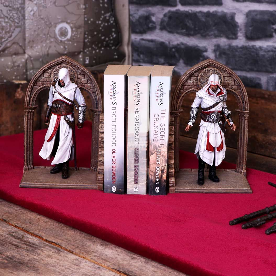 NEMESIS NOW Assassin's Creed - Altaïr & Ezio - Buchstützen (Mehrfarbig)