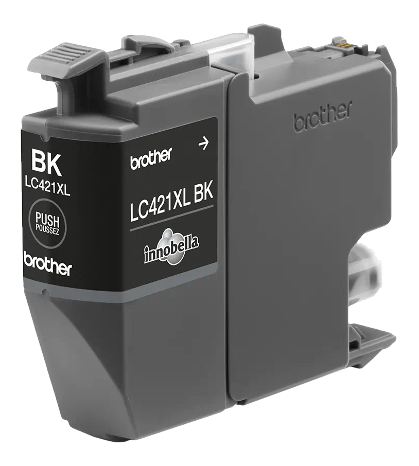 Schwarze Brother Druckerpatrone. Die Patrone hat die Aufschrift 'LC421XL BK' und 'PUSH'. Dunkler Hintergrund.