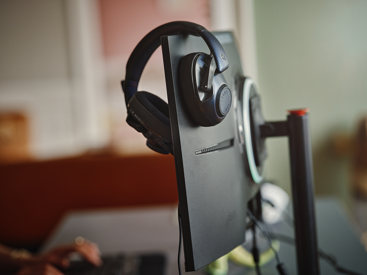 EPOS H6 PRO - Closed, Over-ear Gaming Headset Sebring Black