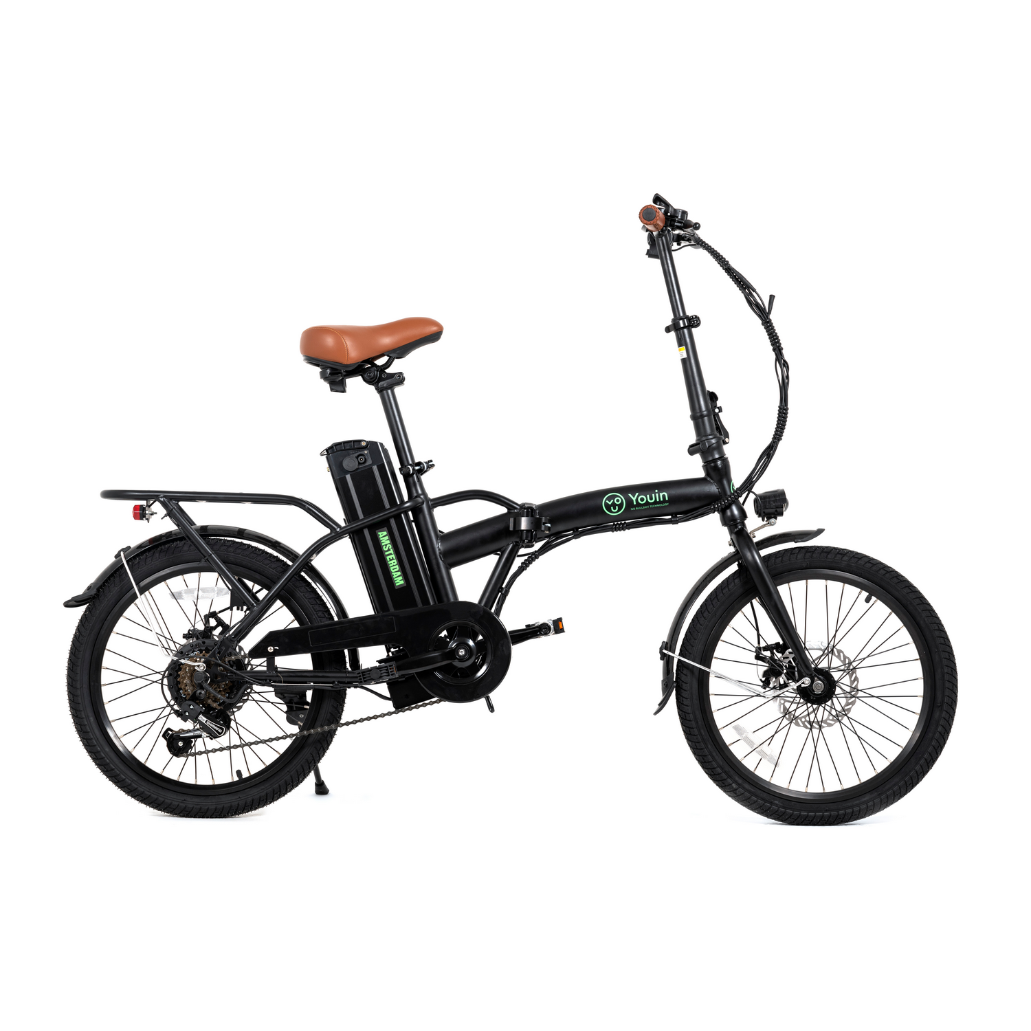 Bicicleta eléctrica negra con asiento marrón, sobre fondo blanco.