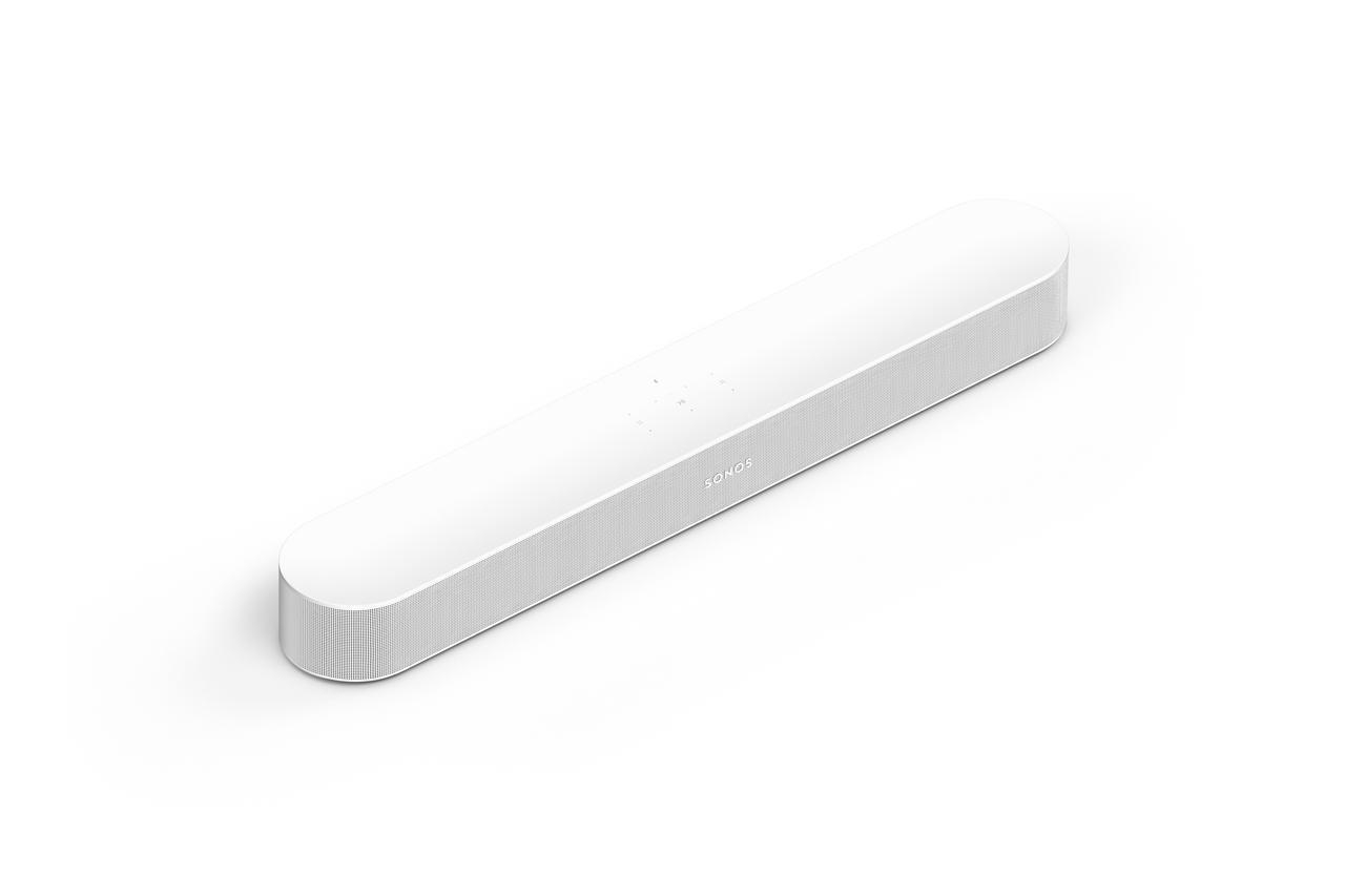 Weiße Sonos Soundbar auf weißem Hintergrund. Sonos Logo sichtbar.
