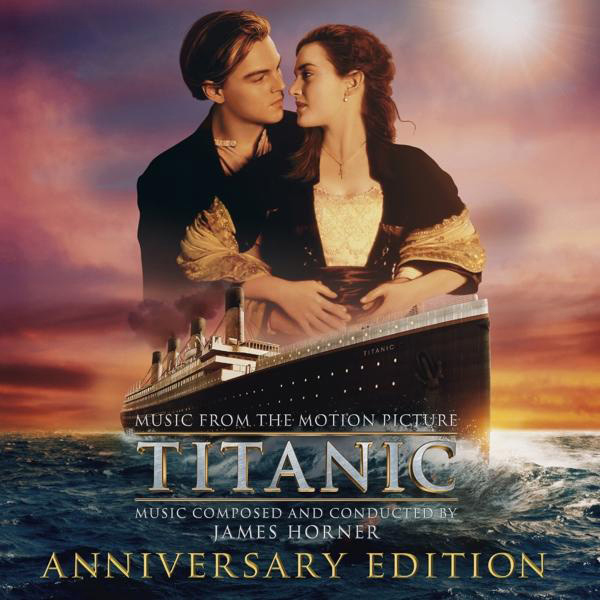 Titanic-Filmcover. Ein Paar steht sich gegenüber. Das Schiff schwimmt im Hintergrund.