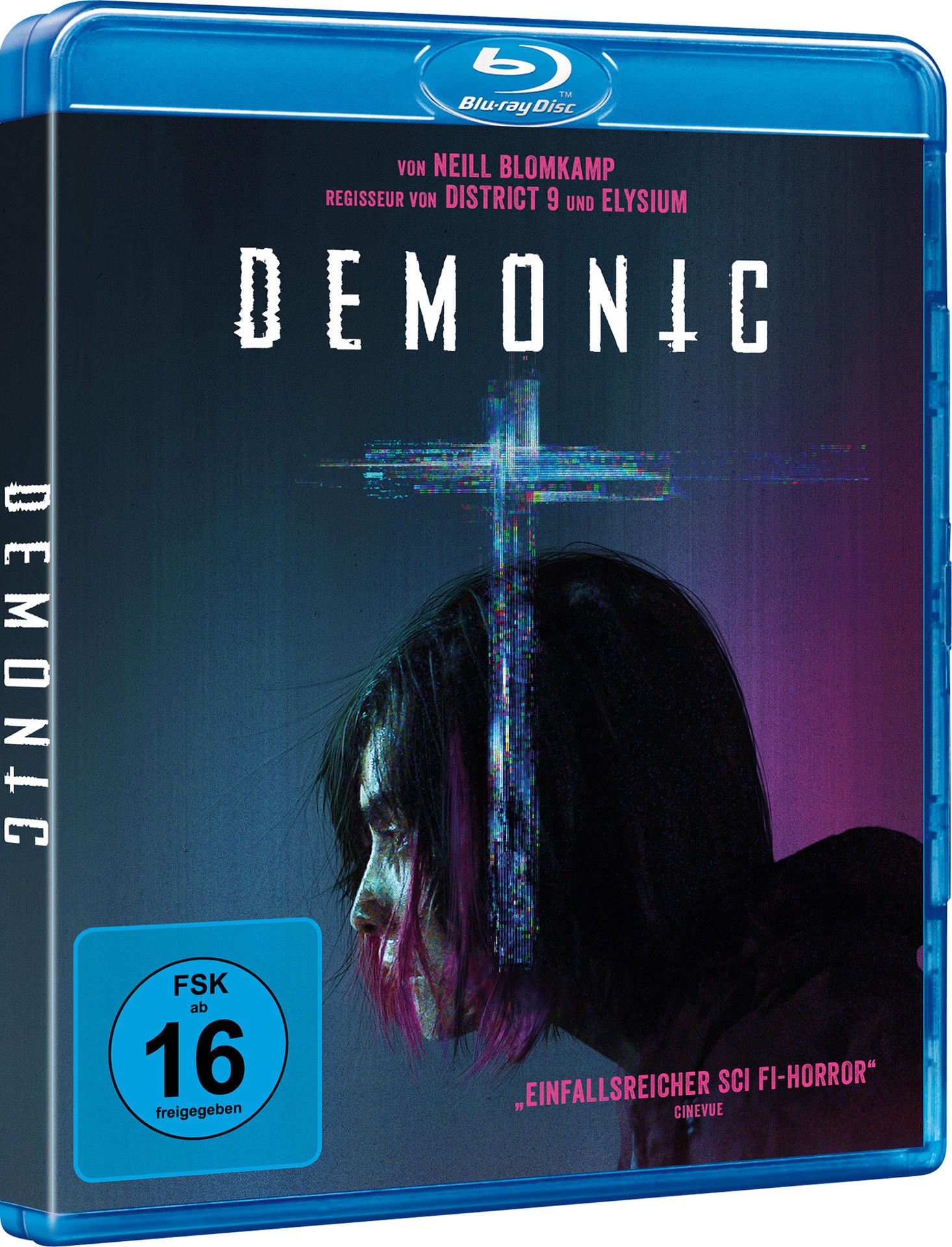 Ein Blu-ray-Filmcover. Der Titel lautet "DEMONIC", mit einem Kreuz und einer Person mit rosa Haaren.