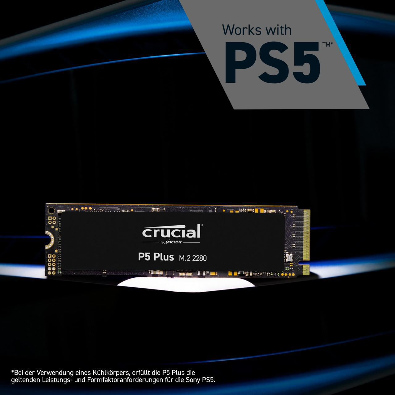 Eine schwarze Crucial P5 Plus M.2 SSD mit dem Text 'P5 Plus' und 'crucial'.