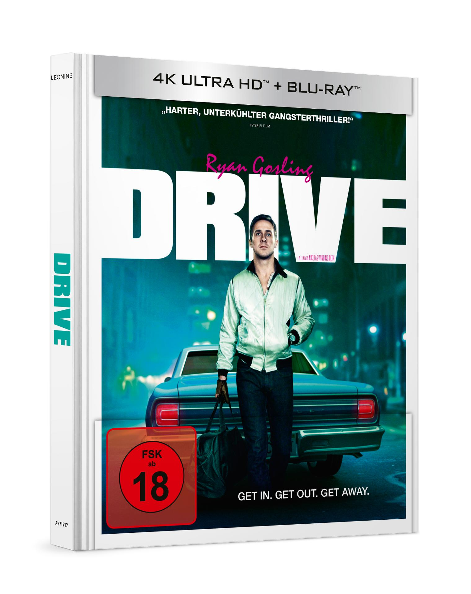 Drive Blu-ray Disc-Hülle. Ryan Gosling ist vorne. Ein blaues Auto im Hintergrund.