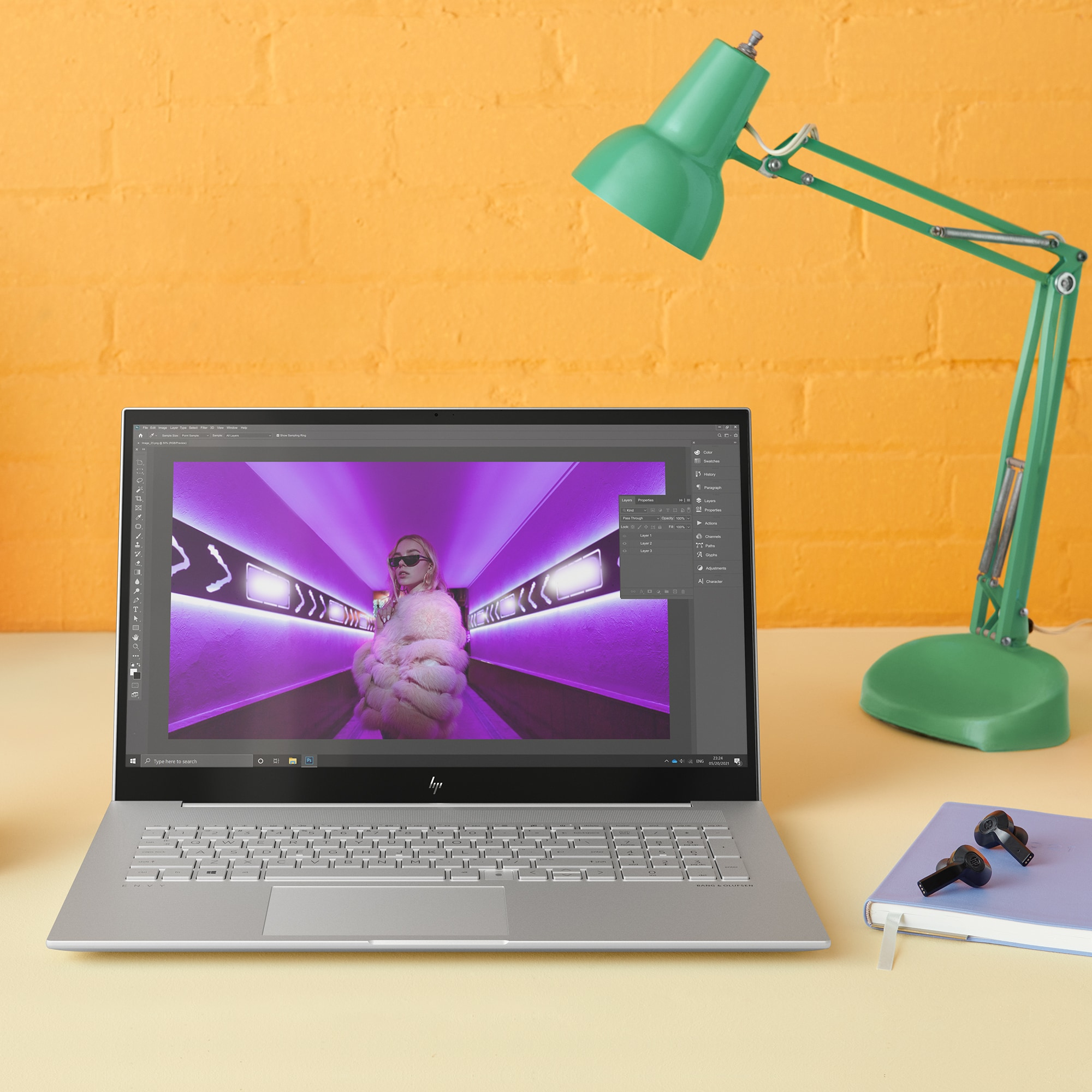 HP ENVY 17-ch0356ng - 17,3 Zoll - Intel® Core™ i5 i5-1135G7 - 16 GB - 1 TB - Intel® Iris® Xᵉ - Windows 11 Home