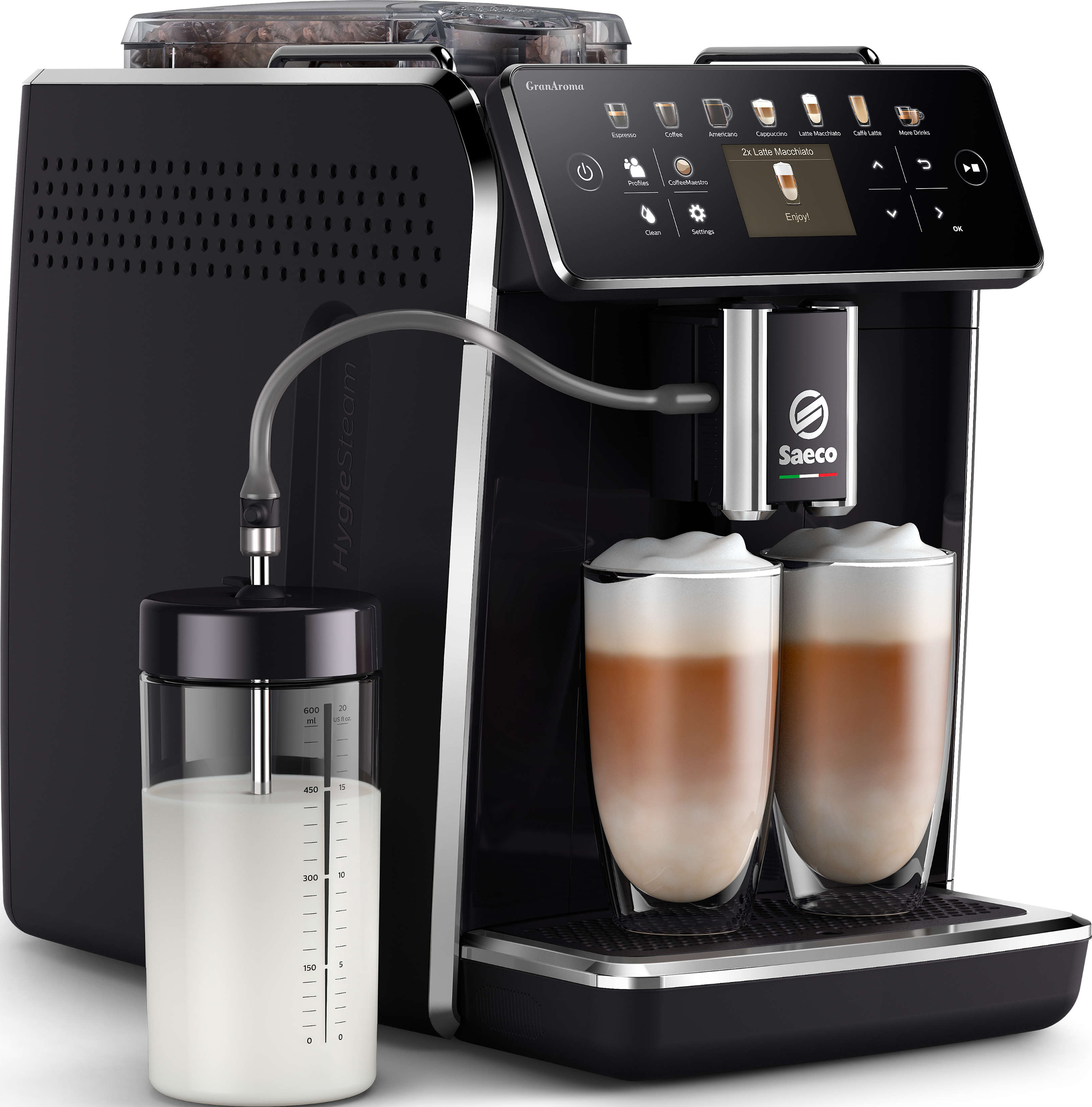 Une machine à café Saeco noire avec un récipient à lait et deux verres à latte macchiato.