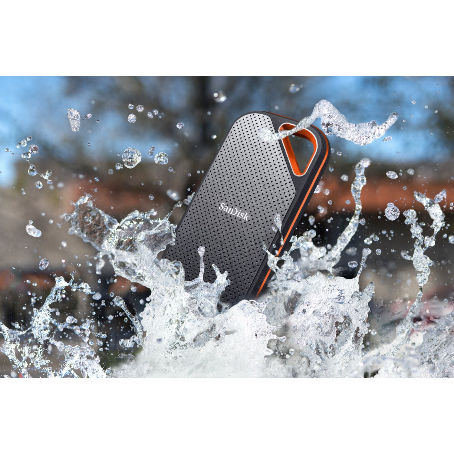 Disco duro SSD externo 1 TB - SanDisk Extreme Pro Portable SSD, USB-C, USB-A, 1050MB/s, Resistencia al Agua, Gris