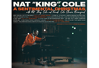 Nat King Cole - A Sentimental Christmas With Nat King Cole And Friends: Cole Classics Reimagined (CD)