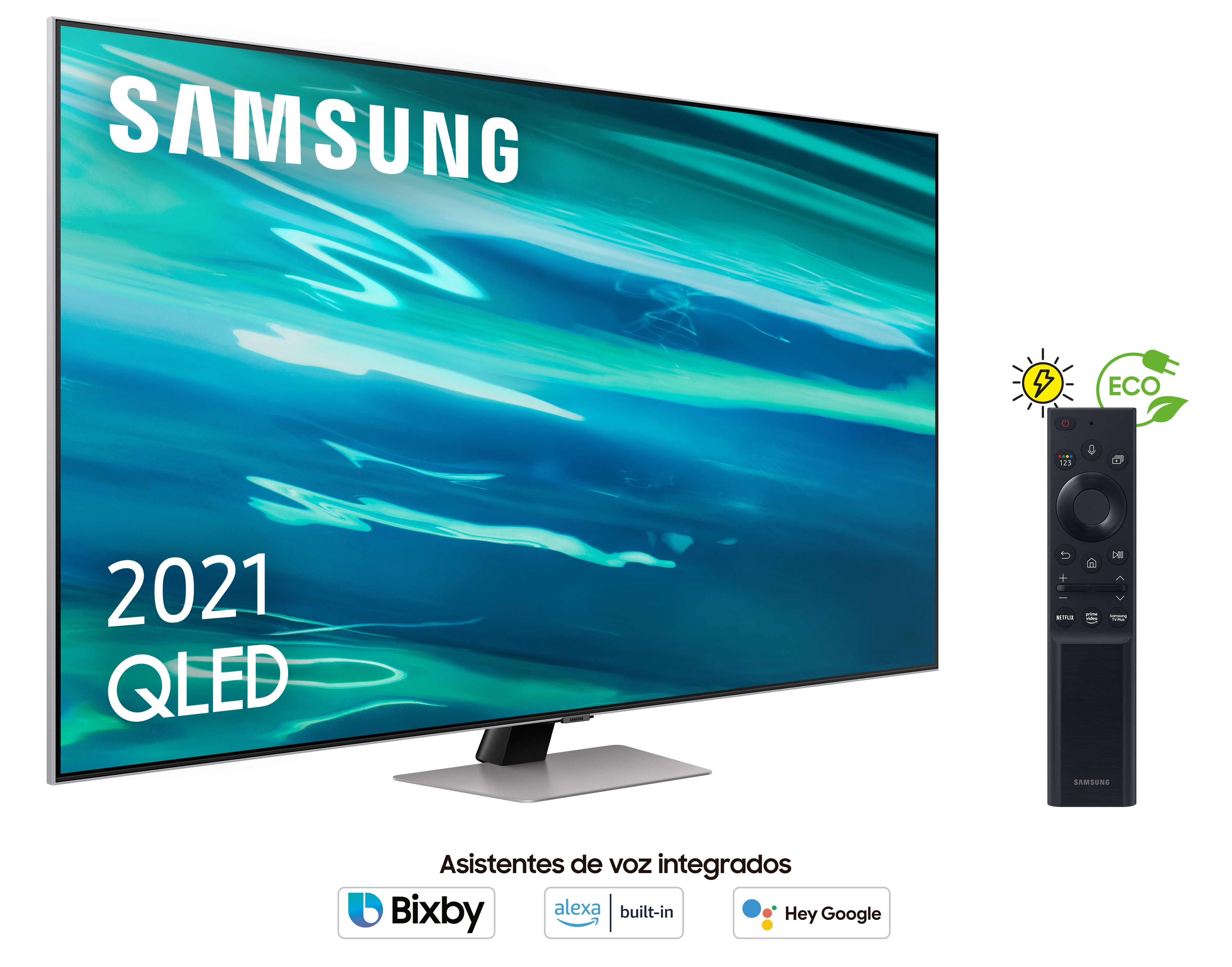 Un televisor Samsung 2021 QLED, mando a distancia y asistentes de voz, sobre fondo blanco.