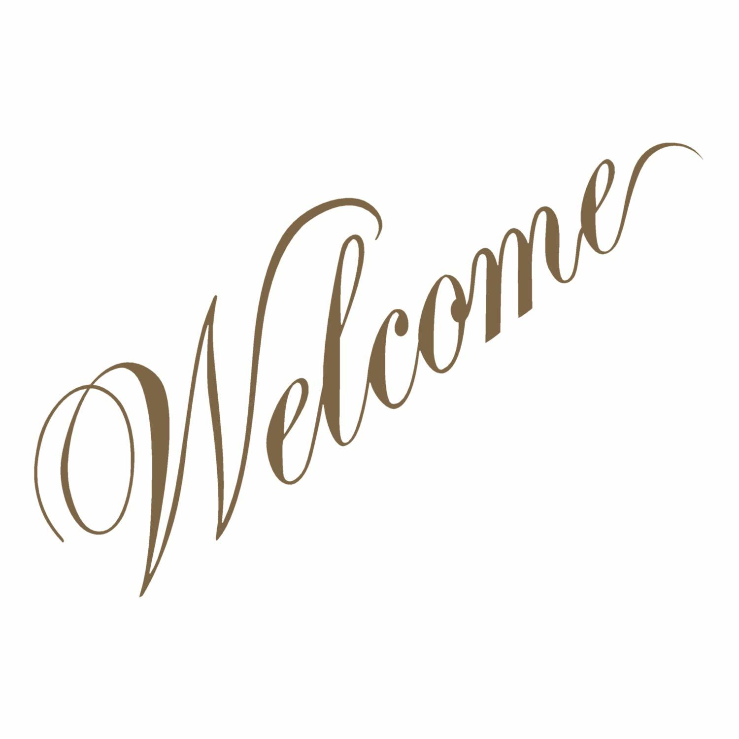 A 'Welcome' szó elegáns kurzív betűkkel fehér háttéren.
