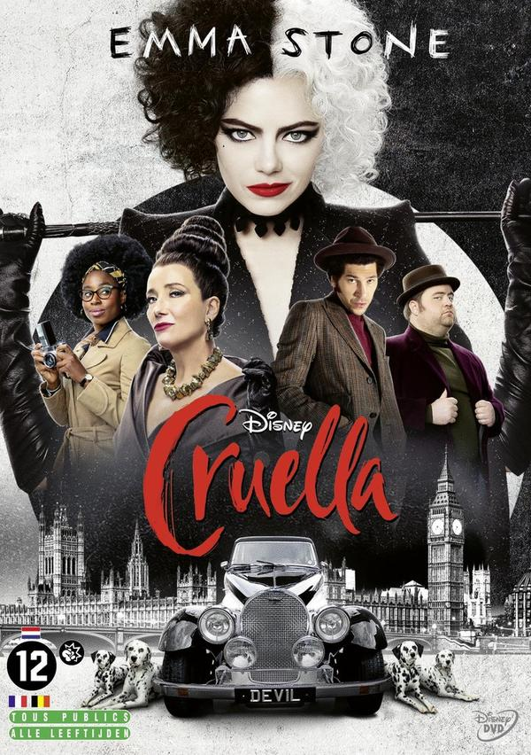 Filmposter van 'Cruella' met Emma Stone, zwart-wit met Londense achtergrond.