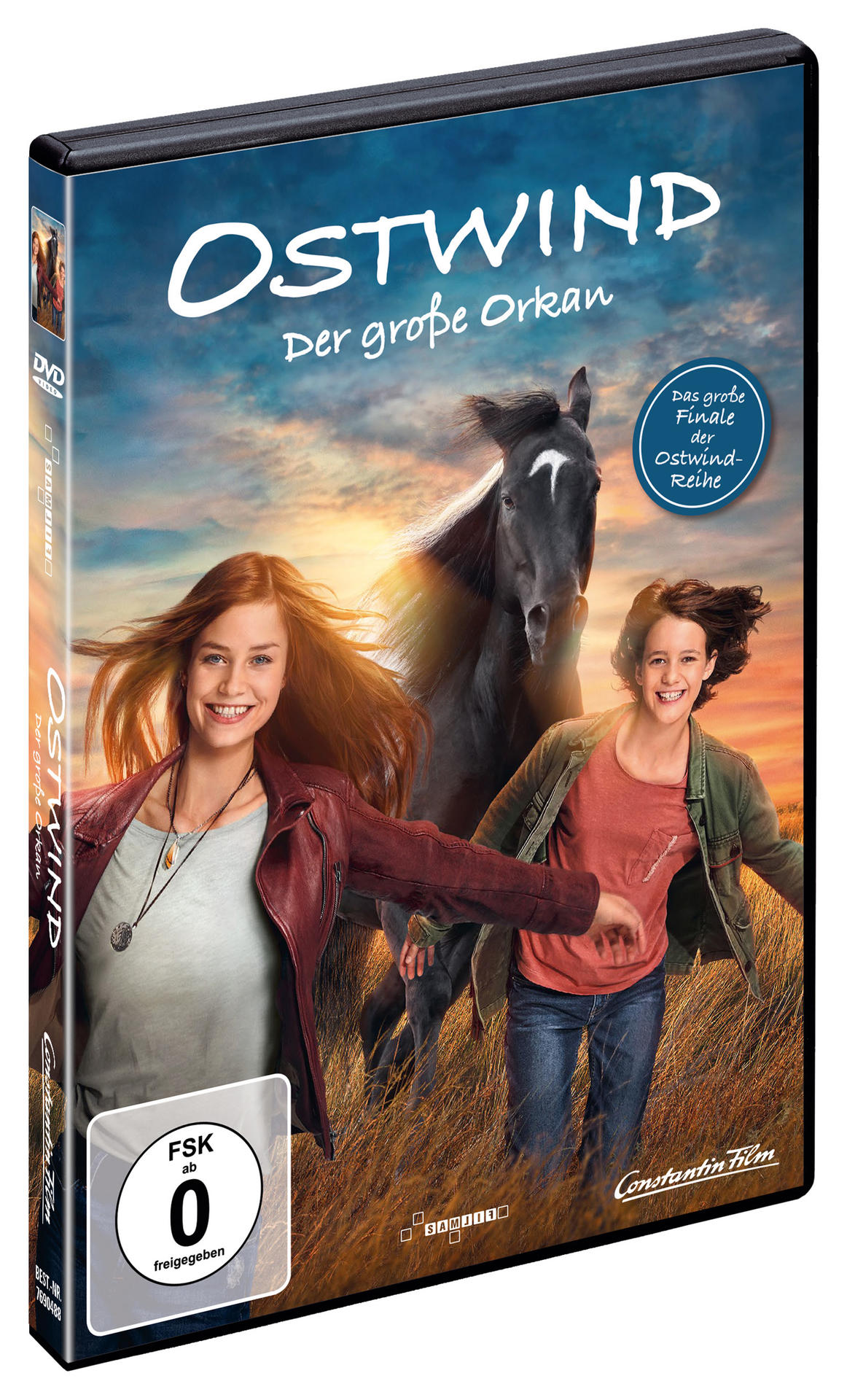 DVD-Cover eines Films mit zwei Frauen und einem schwarzen Pferd auf einem Feld.