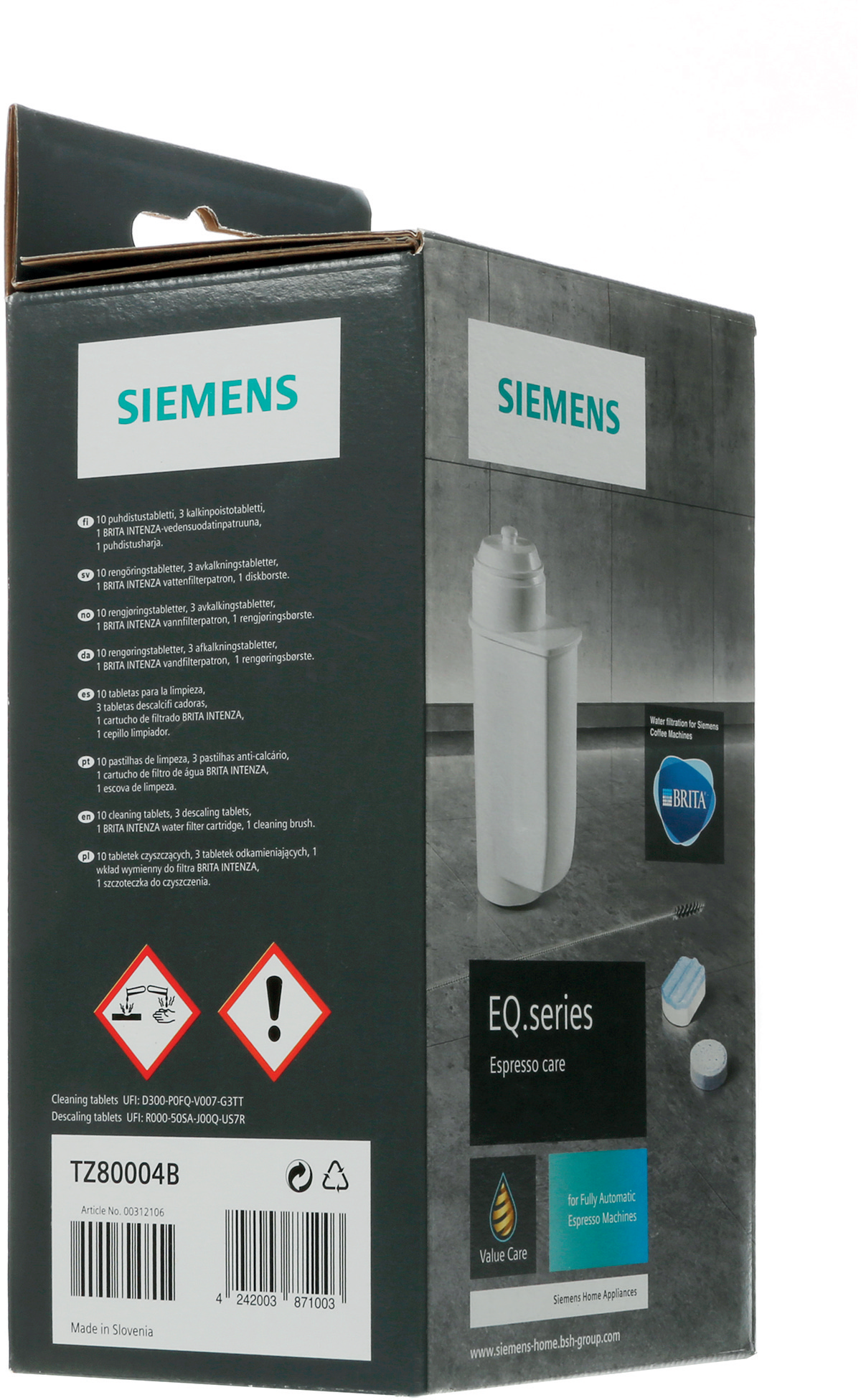 A product box with text in multiple languages. The box has a white water filter and a cleaning brush.
