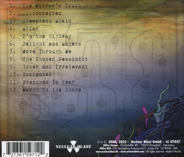 Rückseite einer CD mit Titelliste. Die Hülle ist mehrfarbig mit Text und Logos.