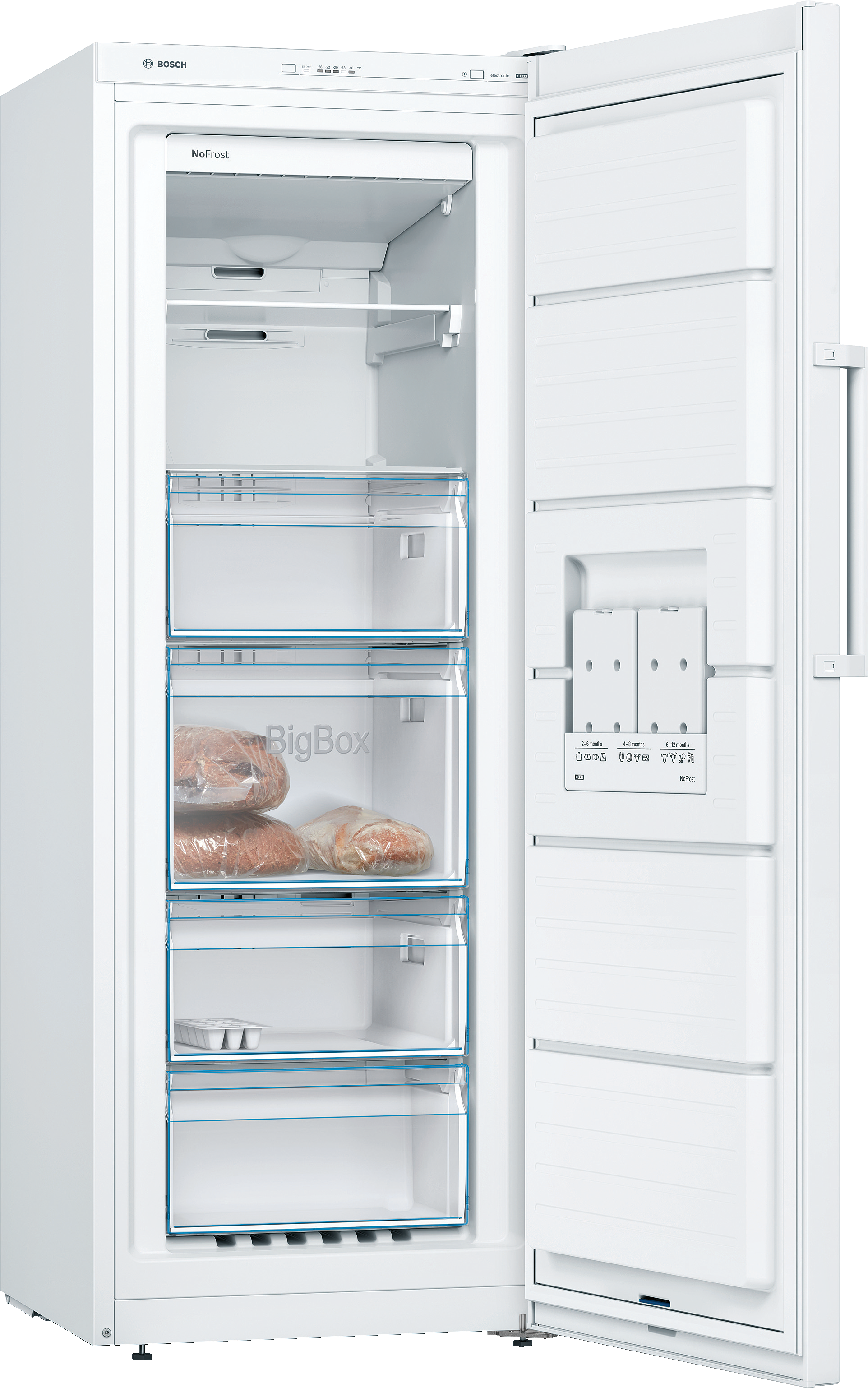 Weißer Kühlschrank mit offener Tür. Innen: Schubladen und Regale mit Lebensmitteln.