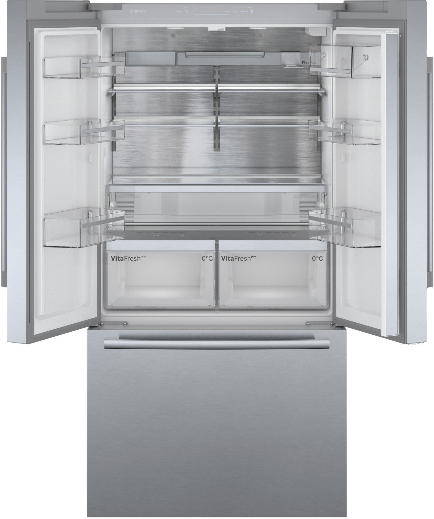 Offener Kühlschrank aus Edelstahl mit mehreren Regalen und Schubladen. Transparente Behälter. Weißer Innenraum.