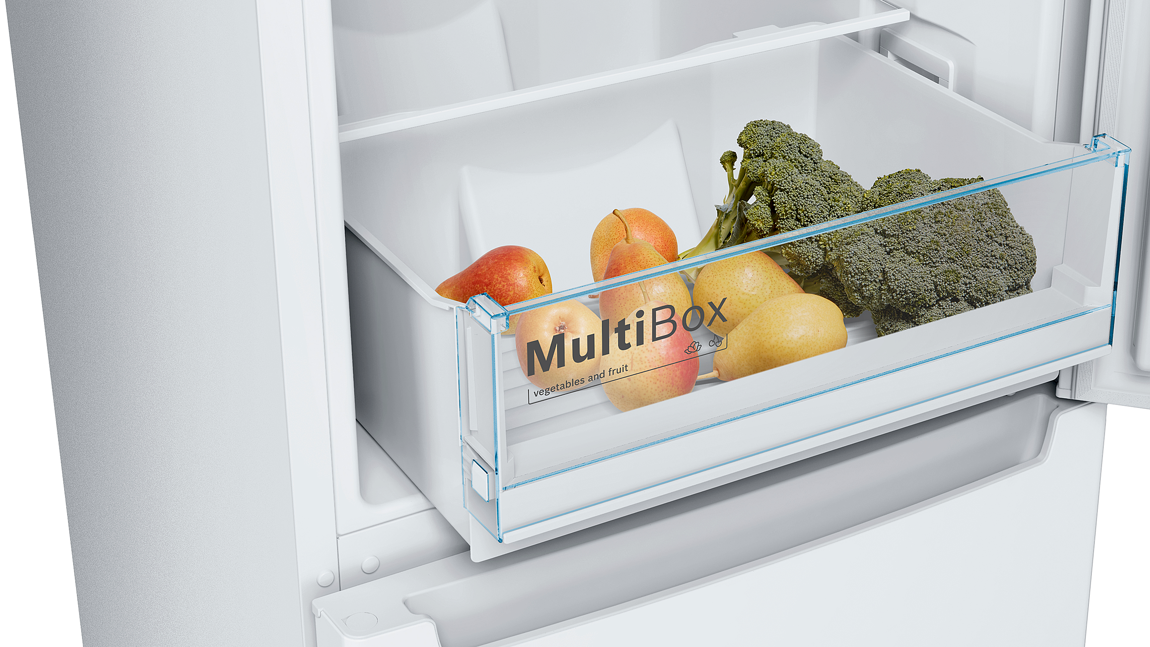 Kühlschublade mit Obst und Gemüse, beschriftet mit MultiBox.