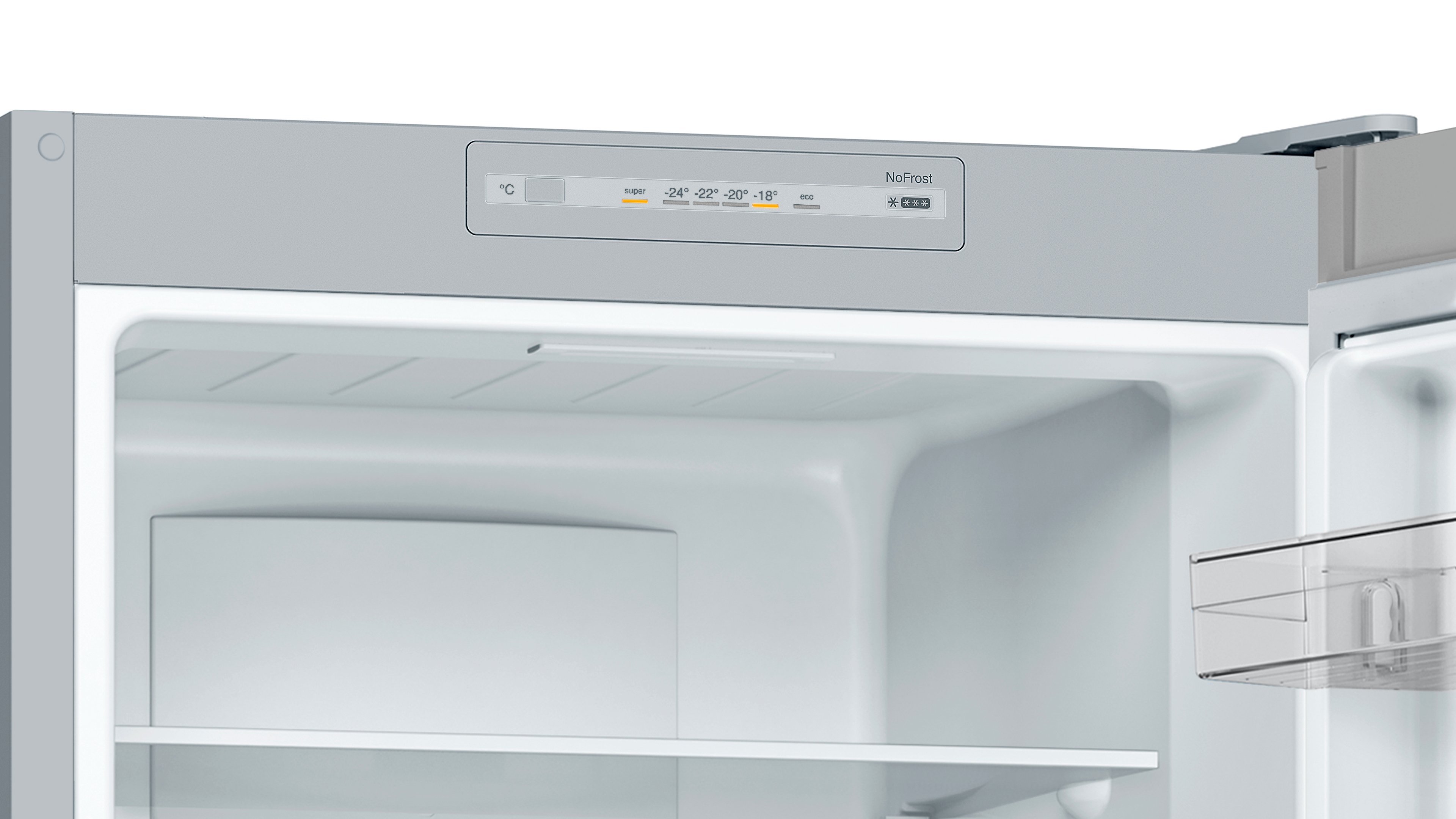 Nahaufnahme des Temperaturreglers eines Kühlschranks. Es zeigt Temperatureinstellungen und ein Display.