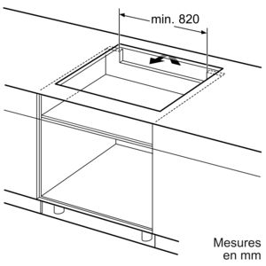 Un dessin au trait d'un comptoir de cuisine avec une découpe rectangulaire pour une table de cuisson. Des mesures sont indiquées.