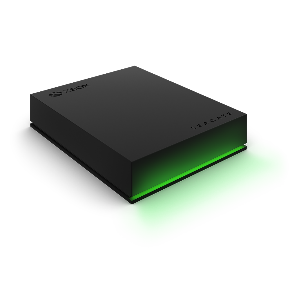 Zwarte externe harde schijf, met de merken 'XBOX' en 'SEAGATE'. Groen licht langs de onderkant.